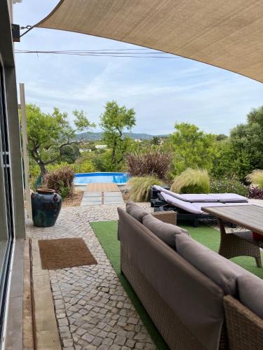 Foto Quinta da Alfarrobeira Peaceful Countryside Stay 1