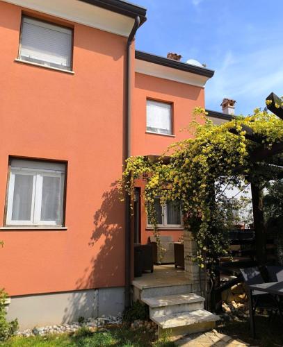 Holiday house with a parking space Rovinjsko Selo - 25560