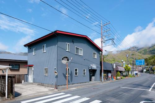 root hakone 2nd l Steps from restaurants and shops