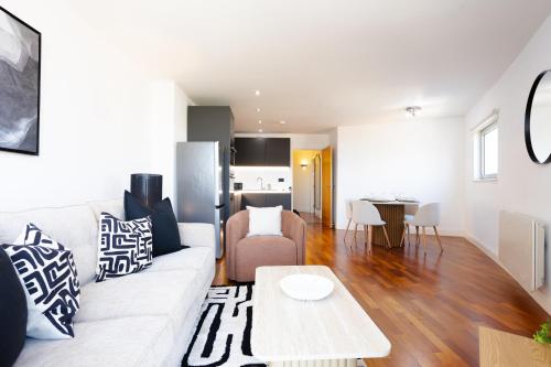 Luxury Cardiff City Centre Apartments photo 79