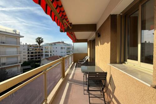 Studio moderne et lumineux à 2 pas des plages