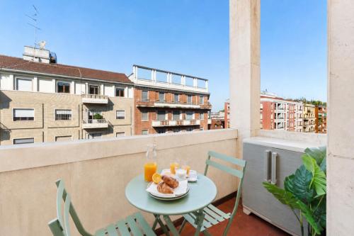 Central Milan Cozy Suite - Panoramic Terrace