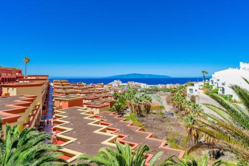 Lovely sea view apartment - Modern & relaxing