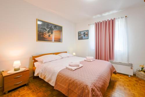 Apartments Ita
