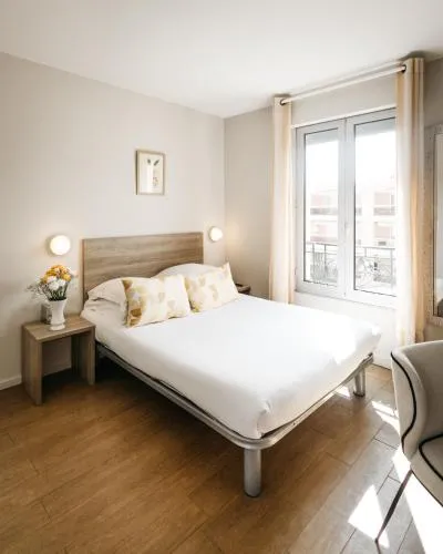 Hôtel Le Petit Castel photo 8
