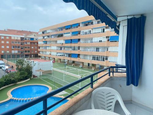 Flat 5 minutos from beach w pool view!