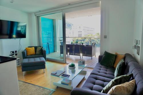 Foto VV - Gibraltar Luxury with Rooftop Pools & Views 5