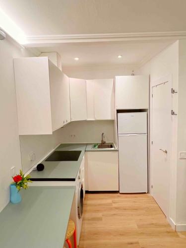 Charming 1bed flat in Plaza Lavapies!