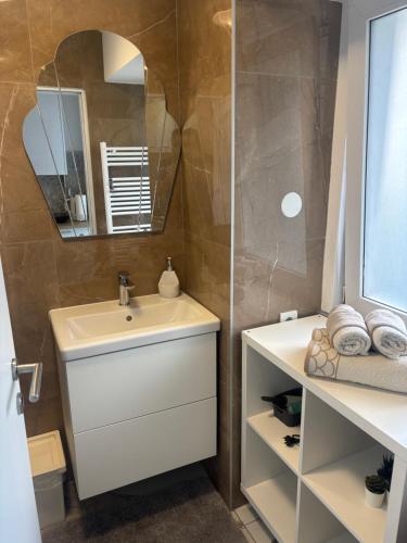 Studio Apartment New Home