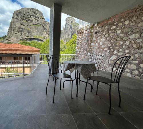 Kaya Home - Cozy Stay with Panoramic Meteora View