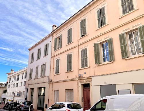 Bel appartement 3 pièces au centre de Cannes