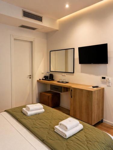 Hotel Platon — Bedroom