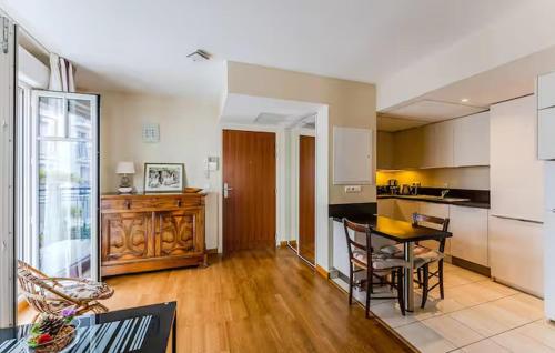 1 Bedroom Beautiful Apartment In Arcachon