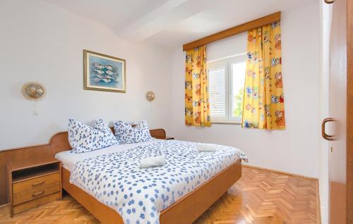 Cozy Apartment In Pula With Wifi