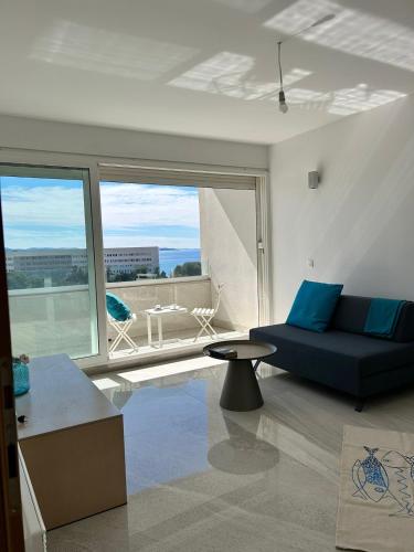 Apartment Signature - sea view, nearby University hospital, 90m2