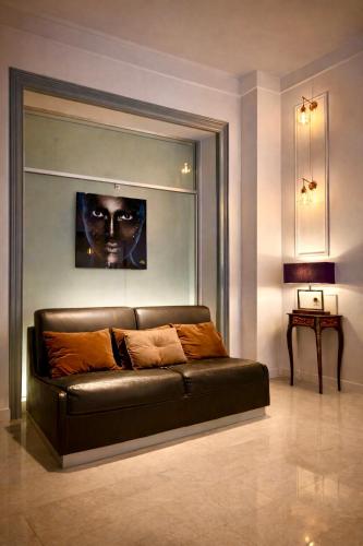 Spanish Steps Boutique Hotel - Madame Sofia Secret Hotel