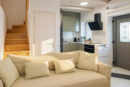 Lumo Guesthouse-Stone Maisonette in Parga Old Town
