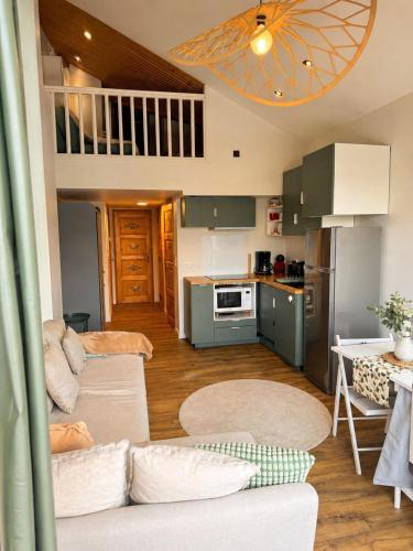 3 Chambres, Duplex avec balcon et magnifique vue, 5p