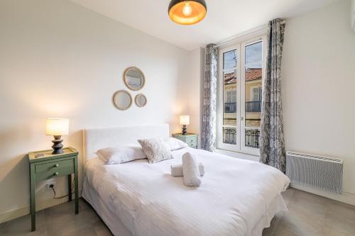 Charming 1 Bdr Apartment in the City Center