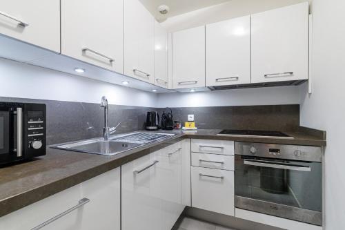 Charming 1 Bdr Apartment in the City Center