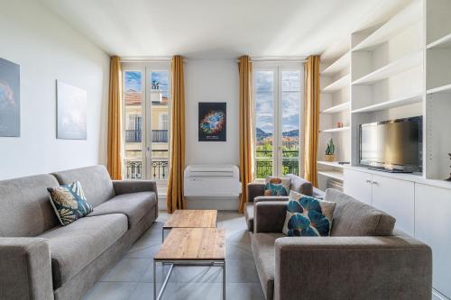 Charming 1 Bdr Apartment in the City Center