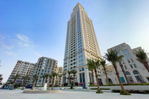 Vida Residences - Fully equipped with pool, gym and beach lagoon