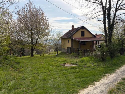 Casa Minimale in der Nähe Gosztola