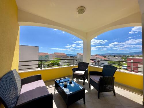 Vivalio Coast Apartments II