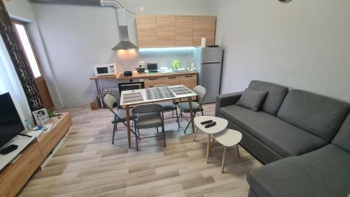 Foto Velipoja Home 4