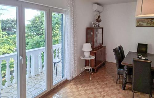Nice Apartment In Novi Vinodolski With Wifi