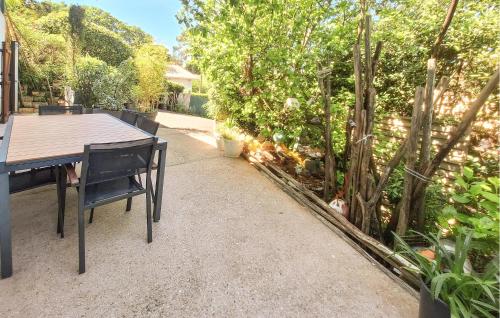 Lovely Home In Arcachon With Wifi