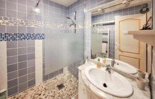Lovely Home In Arcachon With Wifi