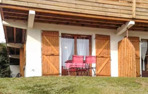 Amazing Apartment In Gerardmer With Lake View