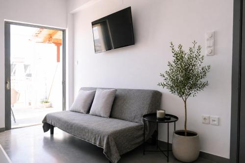 The Minimal Stay Loutraki