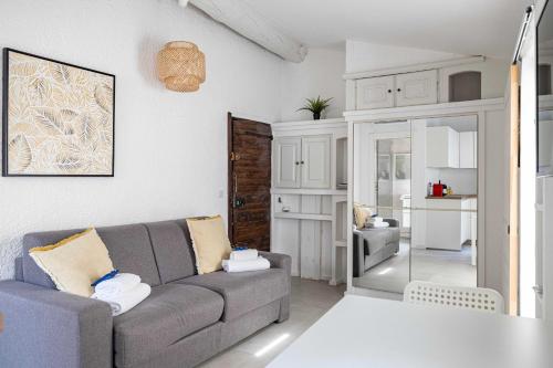 A C studio in the heart of Cannes – Old Port