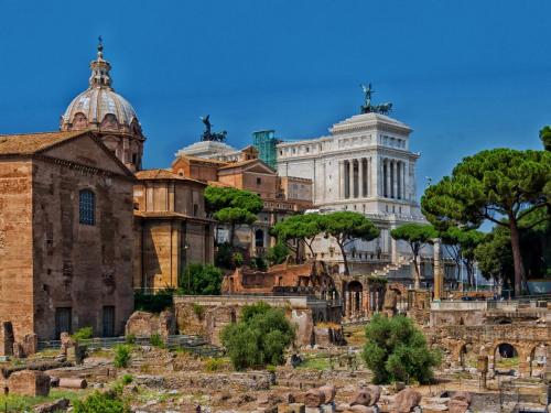 MKO Rome Apartment Aventino