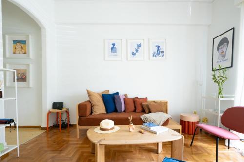Your Haven in Kolonaki - opposite the French school- Didotou - 1Br - stylish & cosy
