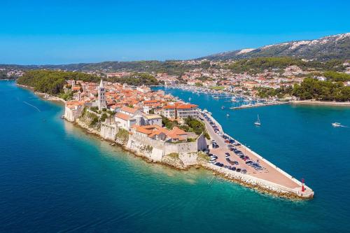 Seafront apartment on the Island of Rab