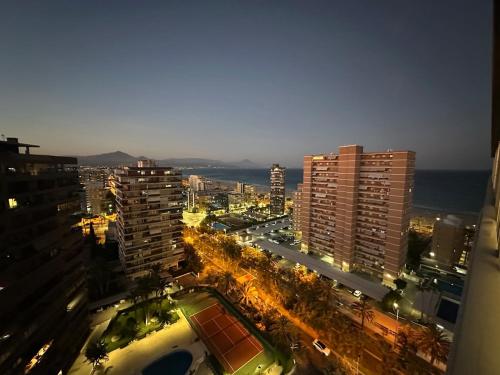 Bright-Sky Penthouse, Alicante Beach Life