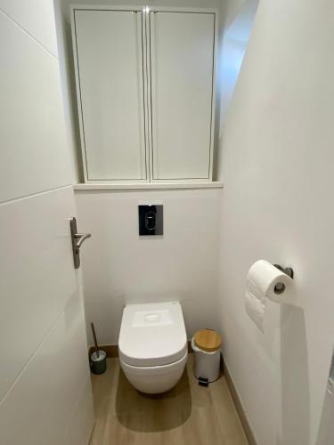 BEL APPARTEMENT CENTRAL - Vue PORT Et MER - Parking - Clim - WIFI