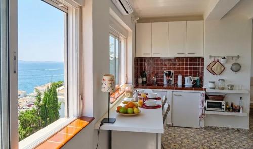 Precioso estudio vista mar terraza a 5mn de la playa - Apartmento Cigalas