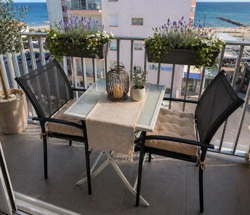 Face mer, grand studio de 32m2, clim, wifi, parking, proche commerces