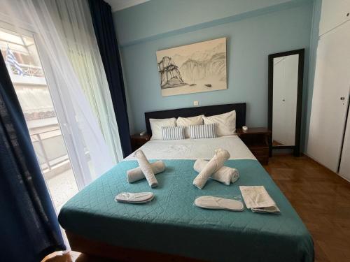 Sunny 1-Bedroom Apt 10 Min Walk to Acropolis