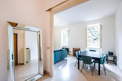 MKO Rome Apartment Aventino