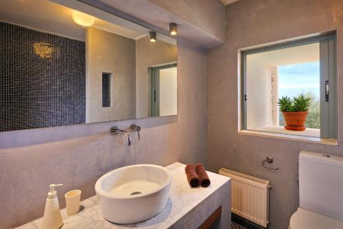 Villa Kalyvia Beta Kalyvia, Skiathos Private Infinity Pool & Sea Views