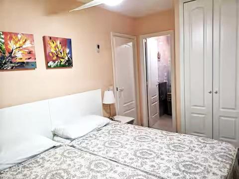 Apartamento con Terraza y Piscina a 600m de la Playa en Jávea
