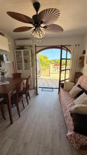 Sunny hideaway El Ranchito garden & terrace