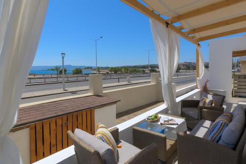 Renovated, Beachfront, quiet terrace and balcony w beach views, near Rhodes Marina AQUAVISTA HOME