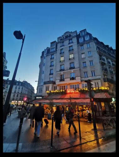 Cosy 50sqm flat at Eiffel Tower and Parc Expos with Parking