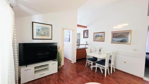 Apartman Beus-five min form the beach